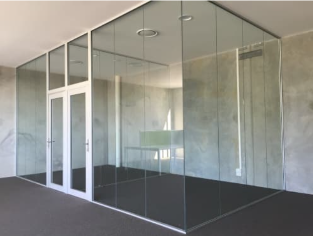 Folding & Frameless Glass Partition